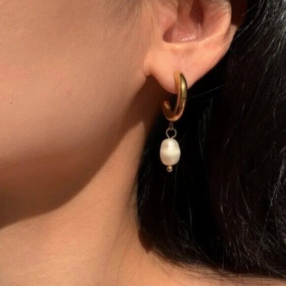 Pearl Earrings Non-tarnish Gold Chunky hoops w/ dangle Pearl Earrings Waterproof - Picture 11 of 12
